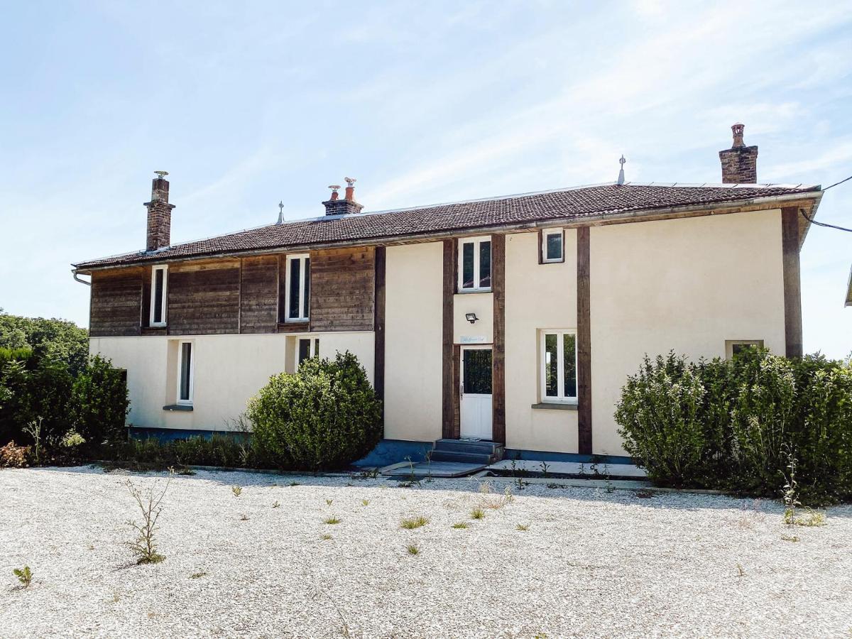 Hostal Le Val Suzenay Vendeuvre-sur-Barse Exterior foto