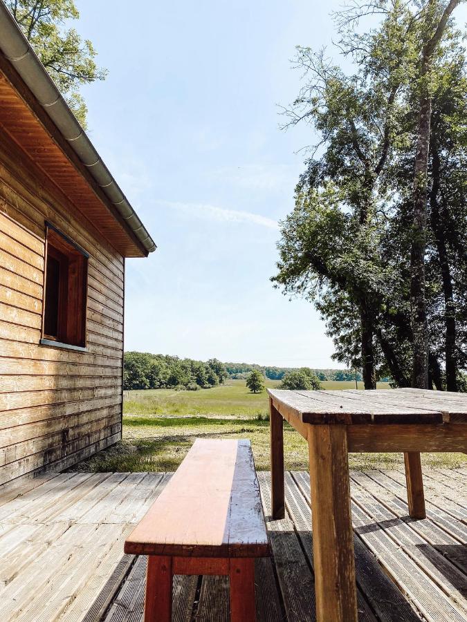 Hostal Le Val Suzenay Vendeuvre-sur-Barse Exterior foto